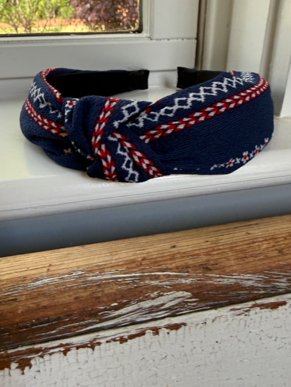 NWOT Anthropologie Red. White, and Blue Top Knot Headband - Picture 5 of 5